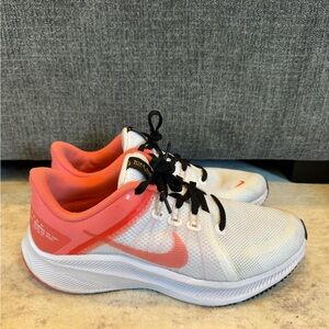 Women’s Nikes
